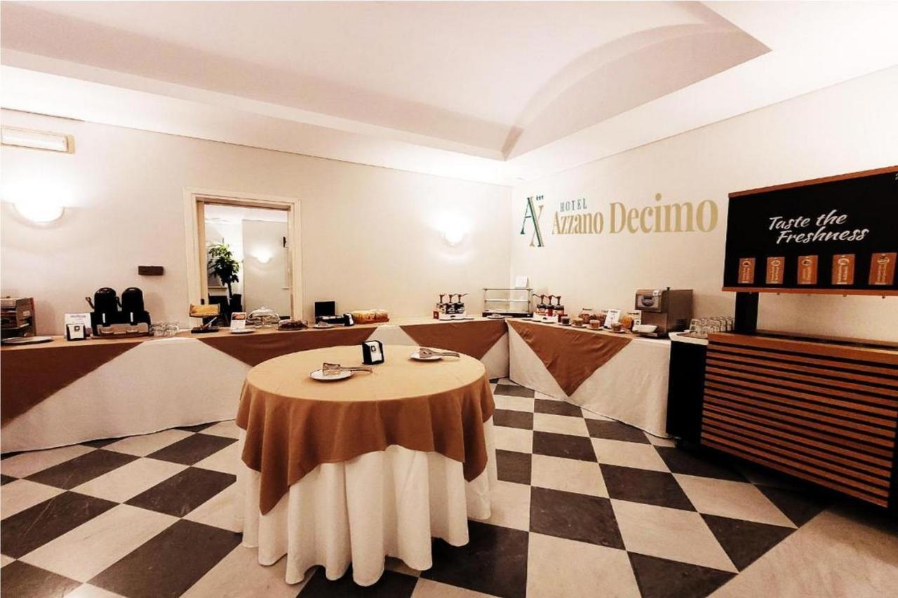Hotel Azzano Decimo ภายนอก รูปภาพ