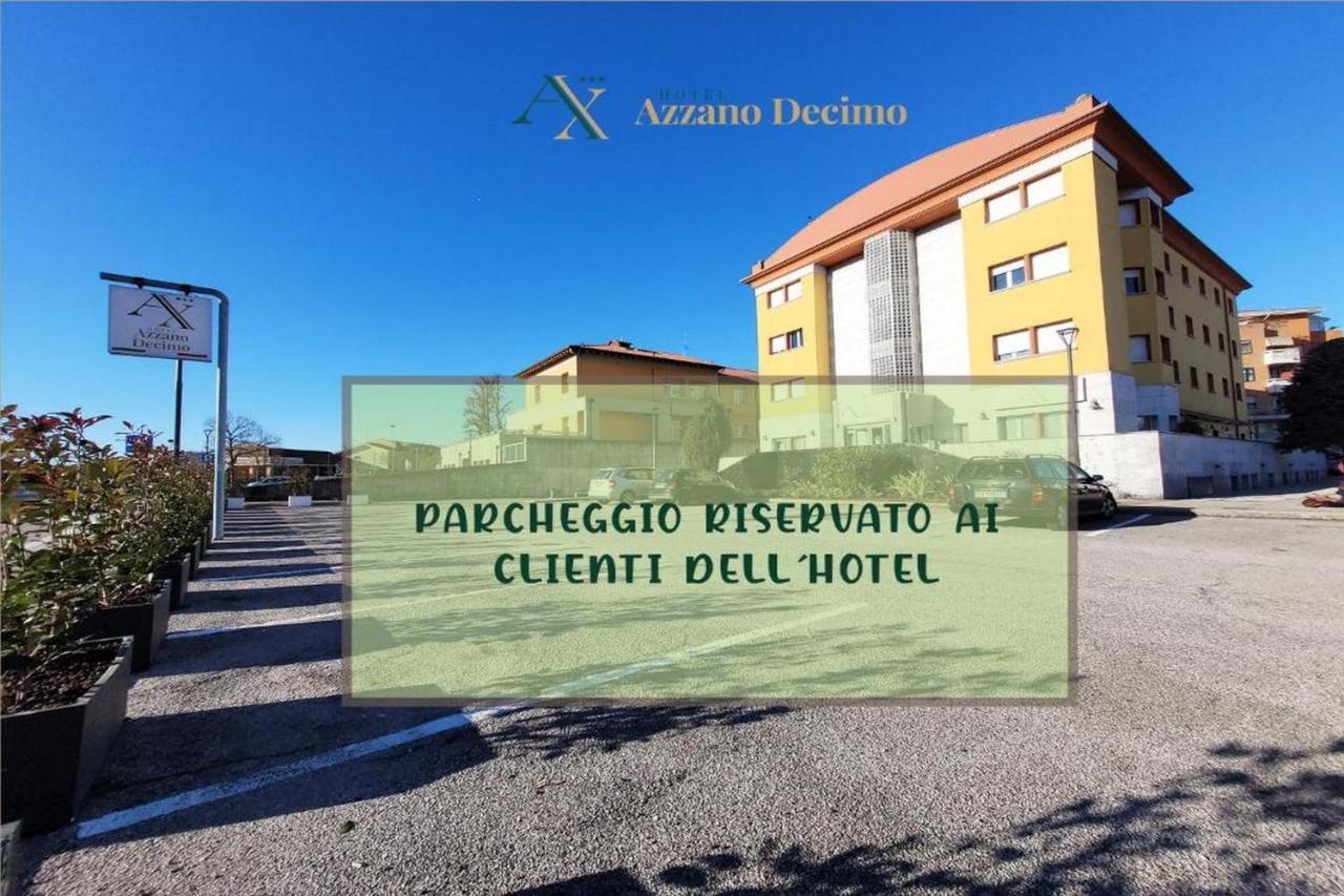 Hotel Azzano Decimo ภายนอก รูปภาพ