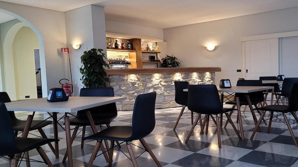 Hotel Azzano Decimo ภายนอก รูปภาพ